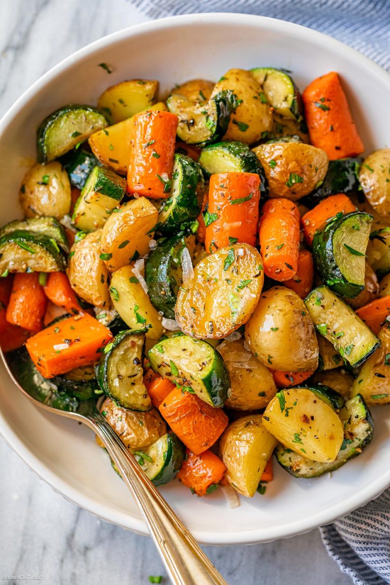 Rosted Garlic Herb Carrots, Zucchini, and Potatoes 2024