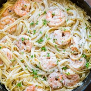 Hot Creamy Shrimp Alfredo